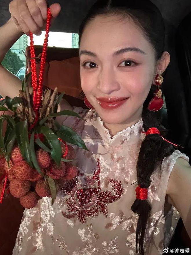 21點：還記得那一年的王菲、舒淇、鈴木保奈美嗎？來看看“經濟上行的美”有多絕！